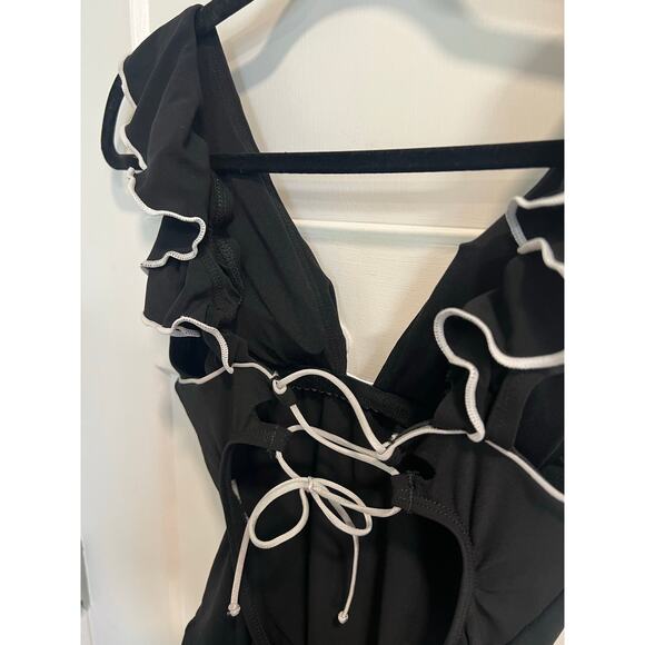 Robin Piccone Luxury Malia‎ Black Ruffle One Piece Swimsuit Size Womens 4 Small - Picture 8 of 11